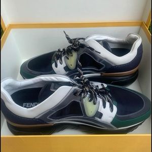 FENDI LEATHER FASHION SNEAKER